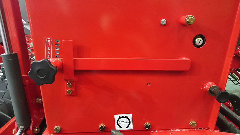 regulacja dna aparatu