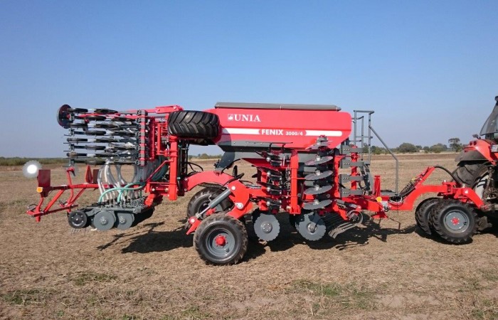 FENIX 3000-4 transport